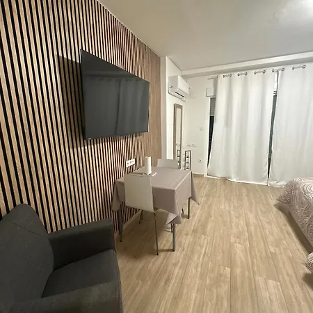 Estudio Dreams Aparthotel